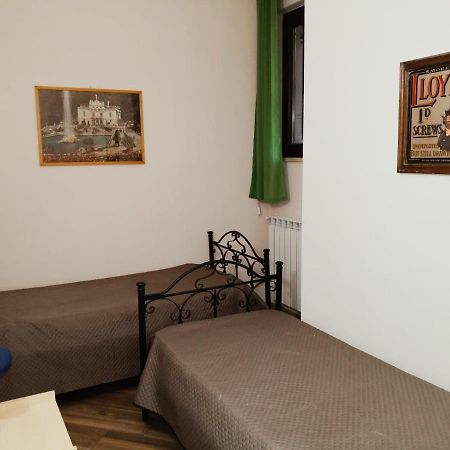 Da Nonna Cettina Appartamento In Villa Con Piscina Palermo Eksteriør billede