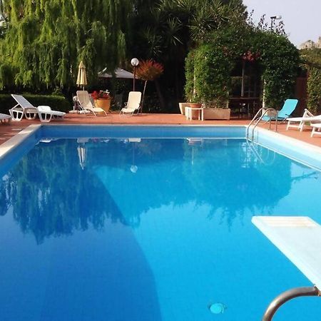 Da Nonna Cettina Appartamento In Villa Con Piscina Palermo Eksteriør billede