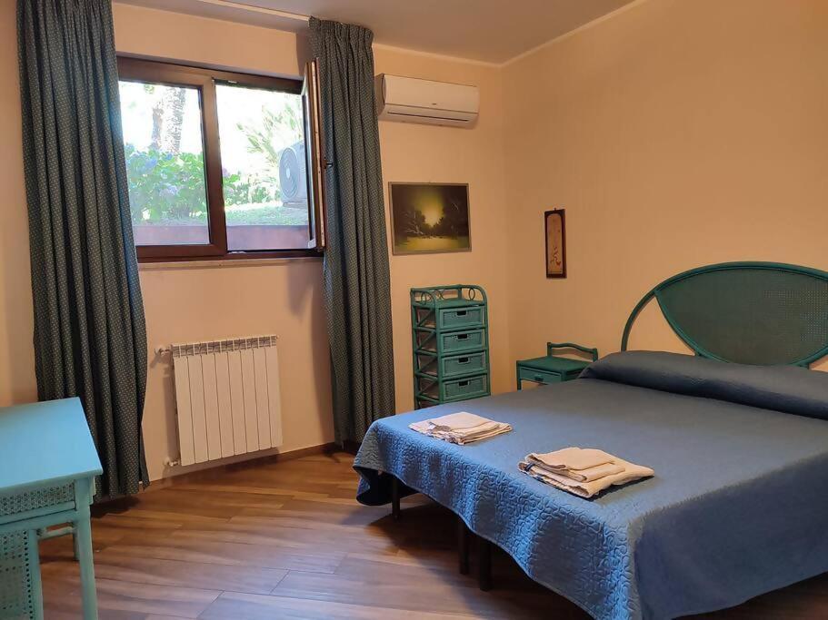Da Nonna Cettina Appartamento In Villa Con Piscina Palermo Eksteriør billede